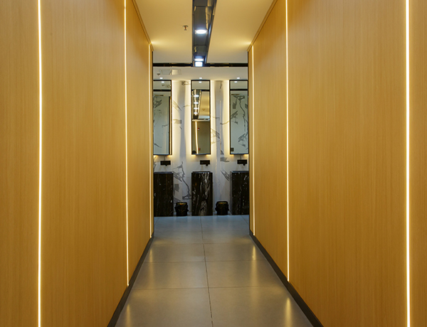 แผ่นลามิเนตแรงดันสูง